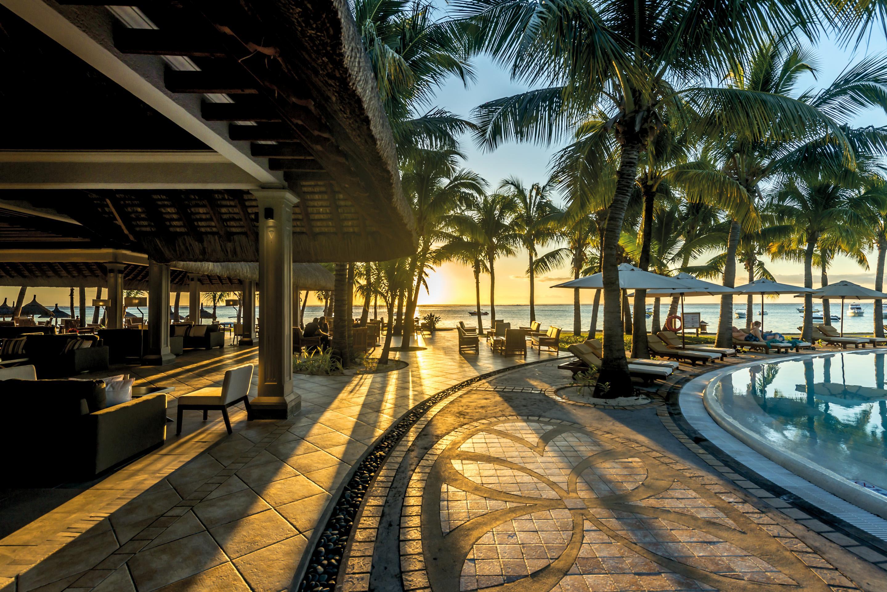 Paradis Beachcomber Golf Resort & Spa Le Morne Exterior photo